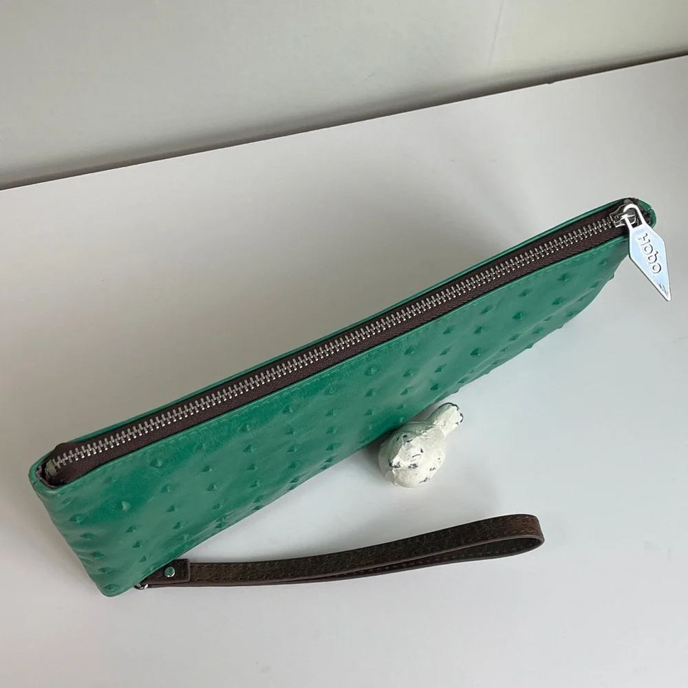 HOBO Vintage Jorden Clutch